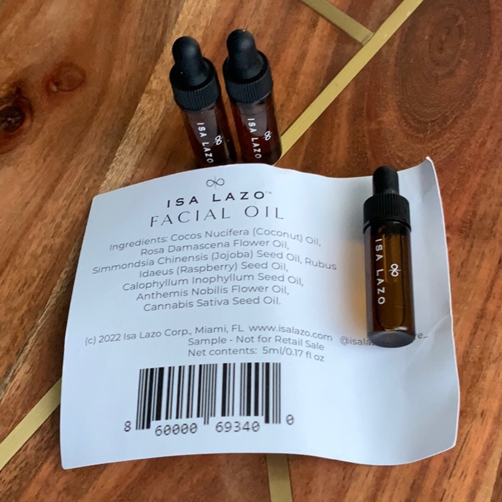 Isa Labo  ISA skincare